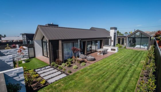 29B Guiness St # (1)-122