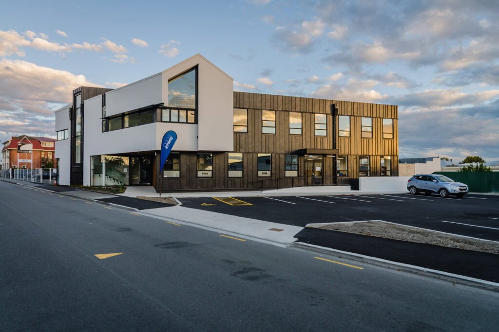 NBArchitecture-Driveways+carparks-12