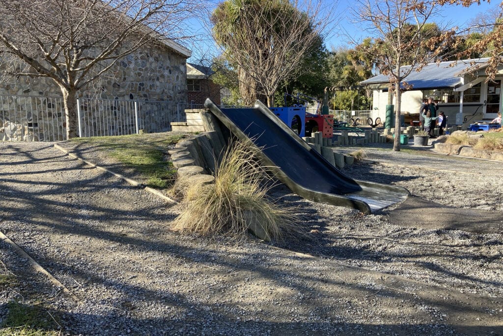 NBArchitecture-ScoolGroundsPlaygrounds-11