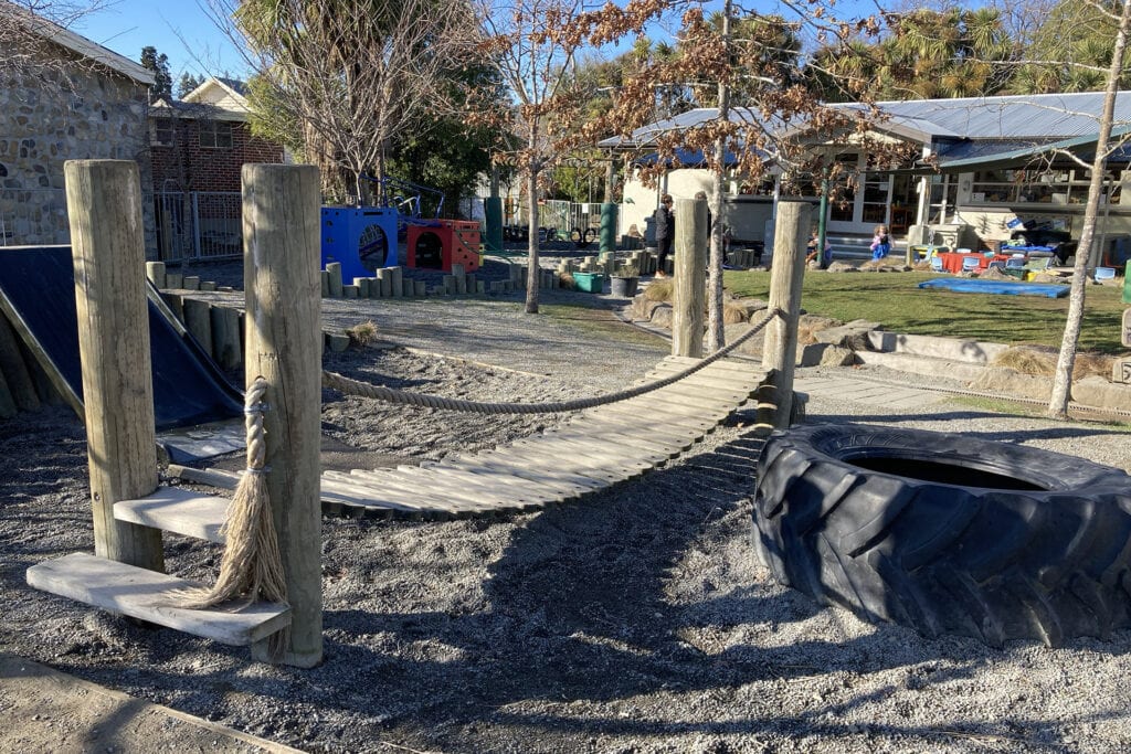 NBArchitecture-ScoolGroundsPlaygrounds-12