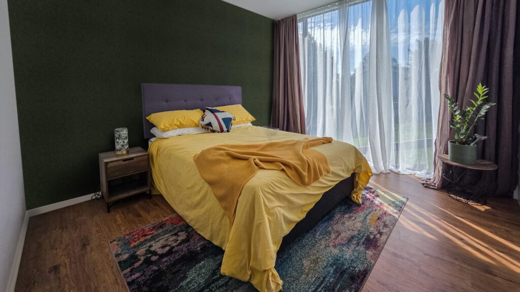 Glenwood Residential Home bedroom