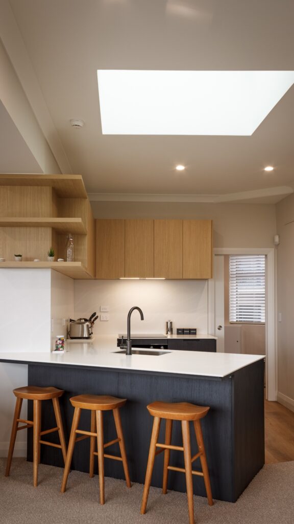 02 Bay Hill Apartment Kitchen