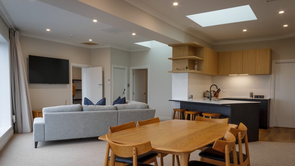 04 Bay Hill Apartment Open Plan