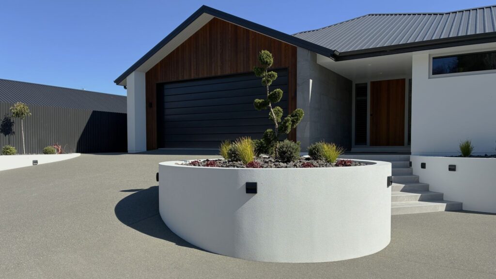 Rounded Garden Centre_0279